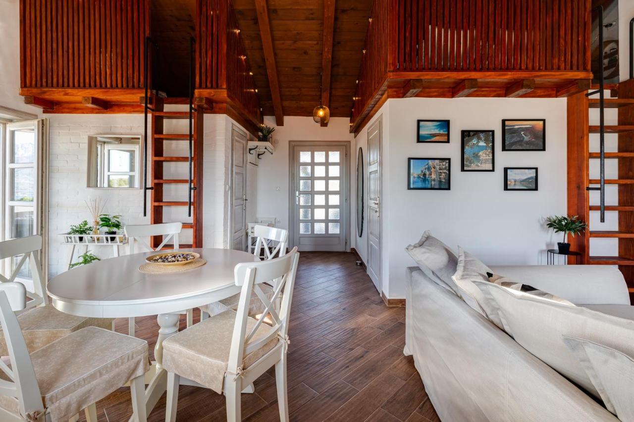 Stonehouse Milan Villa ราชานาส ภายนอก รูปภาพ